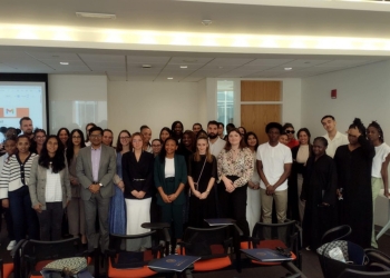 groupe étudiants du master 1 responsable RH à Dubaï