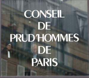 Les étudiants de l'ESGRH au Conseil des Prud'hommes Les étudiants de l'ESGRH au Conseil des Prud'hommes